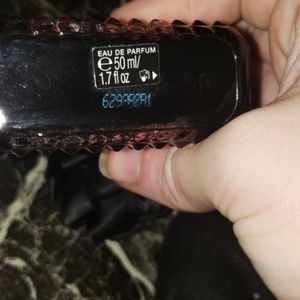 Victoria's Secret Makeup - Scandalous by Victoria's Secret Victoria's Secret Makeup - Scandalous by Victoria's Secret